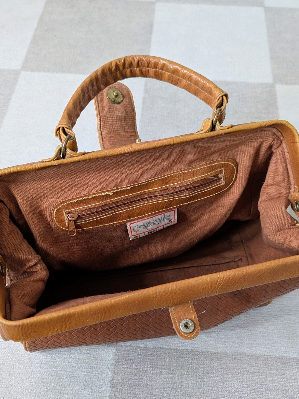 Vintage 80s Capezio woven embossed leather doctor bag satchel - Picture 6 of 9